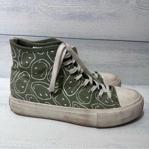 American Eagle Sneakers Size 9